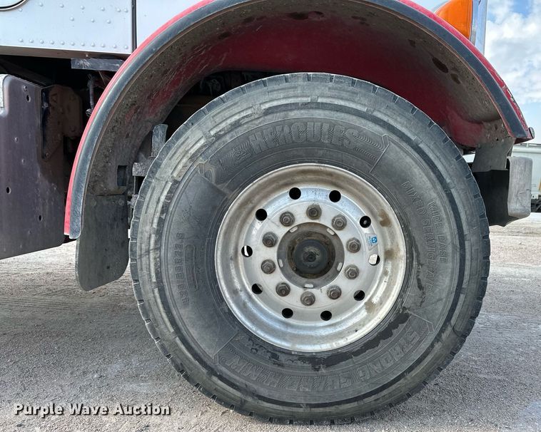 image for item KX9007 2015 Peterbilt 365  ready mix truck