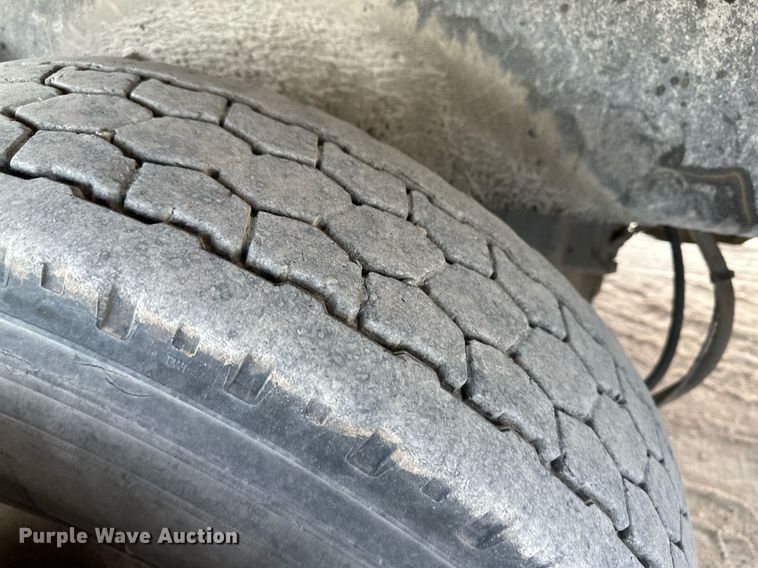 image for item KX9007 2015 Peterbilt 365  ready mix truck