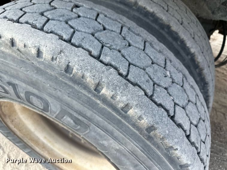 image for item KX9007 2015 Peterbilt 365  ready mix truck