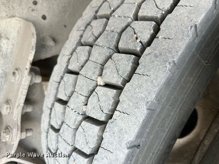 image for item KX9007 2015 Peterbilt 365  ready mix truck