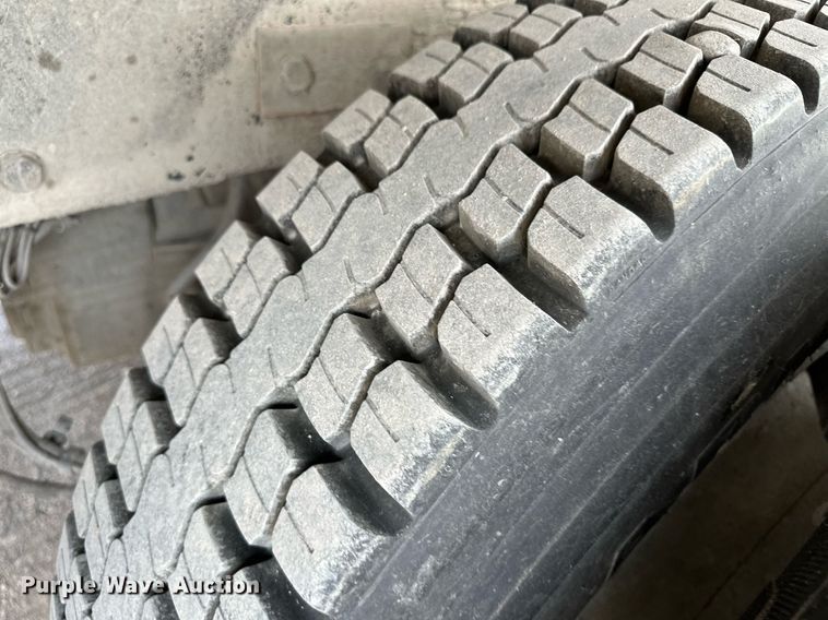 image for item KX9007 2015 Peterbilt 365  ready mix truck