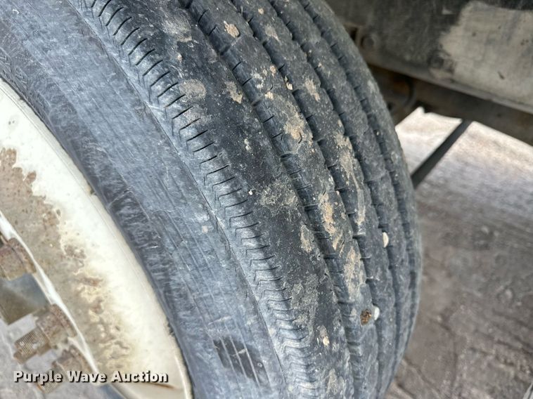 image for item KX9007 2015 Peterbilt 365  ready mix truck