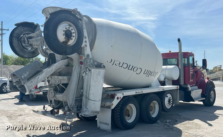 image for item LG9084 2014 Kenworth W900  ready mix truck