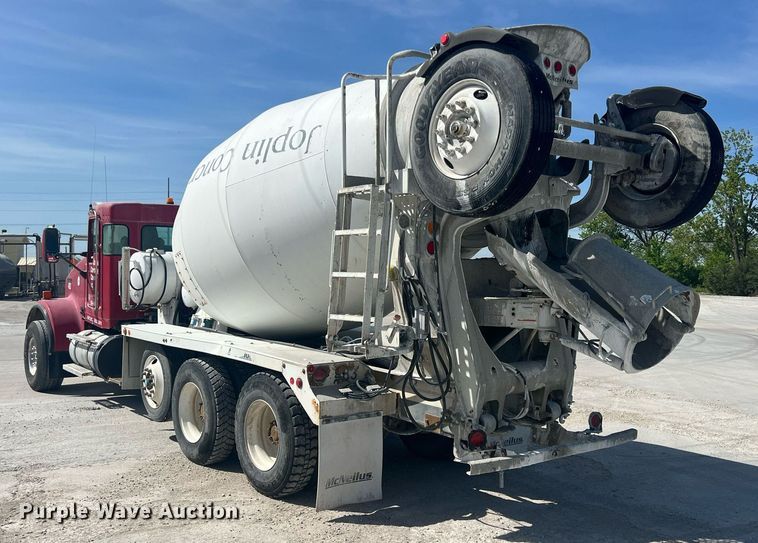 image for item LG9084 2014 Kenworth W900  ready mix truck