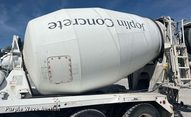 image for item LG9084 2014 Kenworth W900  ready mix truck