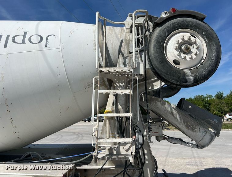 image for item LG9084 2014 Kenworth W900  ready mix truck