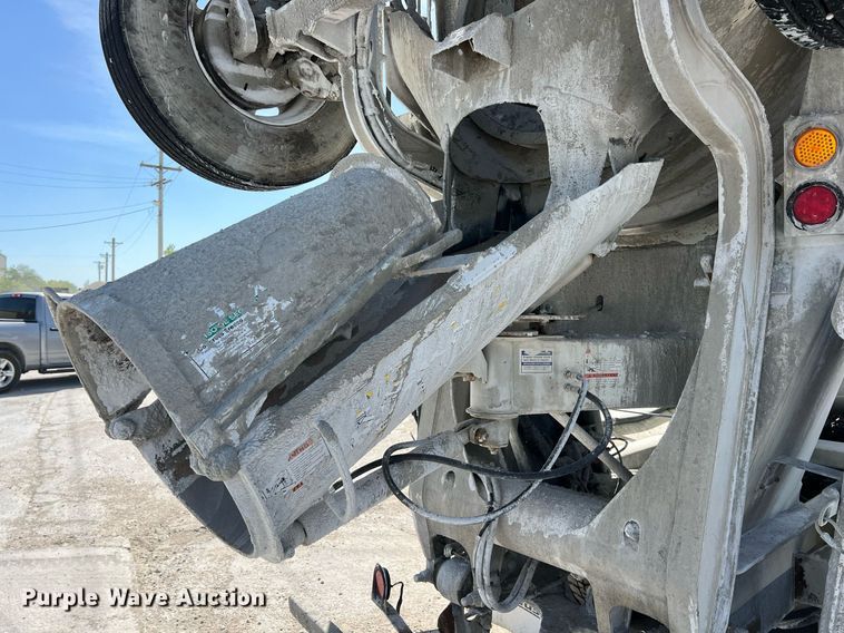 image for item LG9084 2014 Kenworth W900  ready mix truck