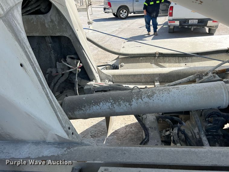 image for item LG9084 2014 Kenworth W900  ready mix truck