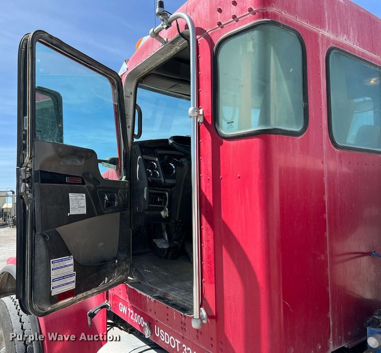 image for item LG9084 2014 Kenworth W900  ready mix truck