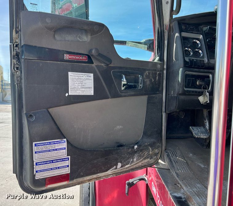 image for item LG9084 2014 Kenworth W900  ready mix truck