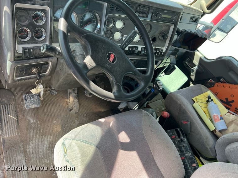 image for item LG9084 2014 Kenworth W900  ready mix truck