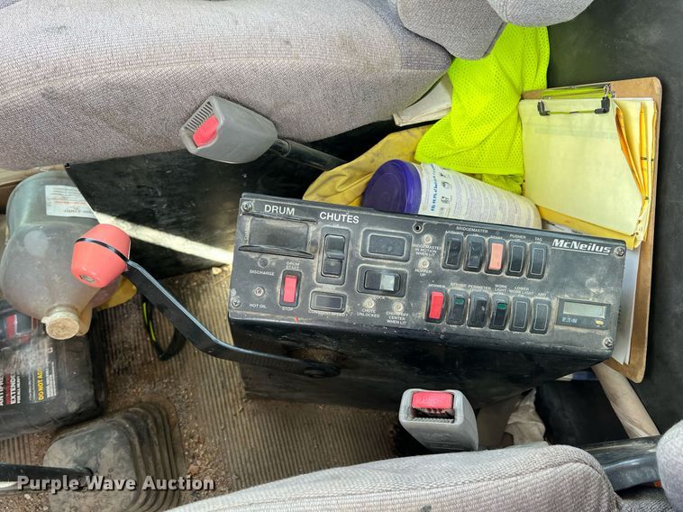 image for item LG9084 2014 Kenworth W900  ready mix truck