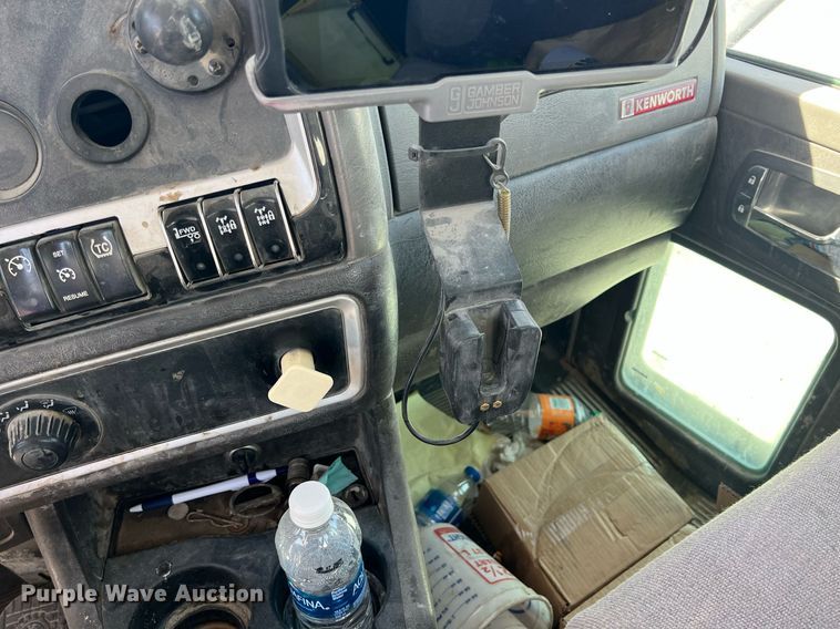 image for item LG9084 2014 Kenworth W900  ready mix truck