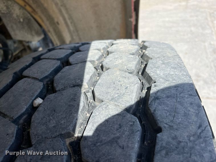 image for item LG9084 2014 Kenworth W900  ready mix truck