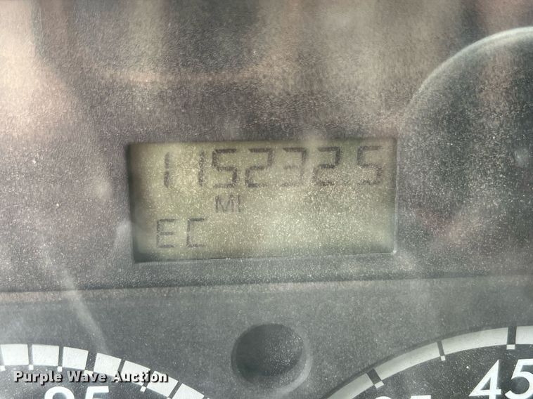 image for item LG9099 2007 Sterling L9500  ready mix truck