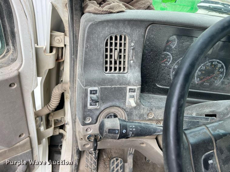 image for item LG9099 2007 Sterling L9500  ready mix truck