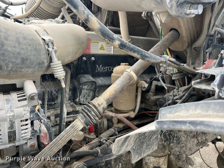 image for item LG9099 2007 Sterling L9500  ready mix truck