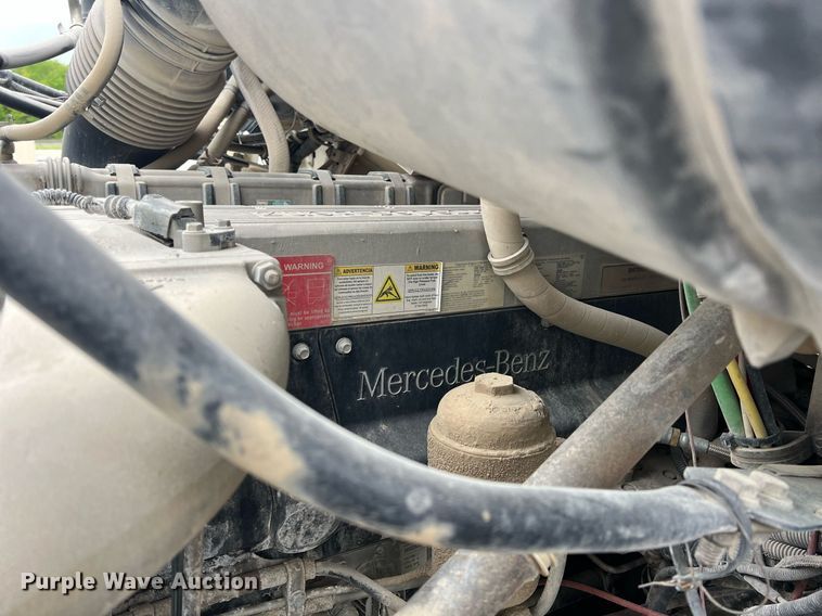 image for item LG9099 2007 Sterling L9500  ready mix truck