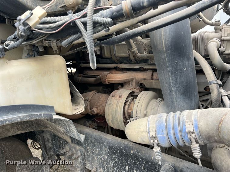 image for item LG9099 2007 Sterling L9500  ready mix truck