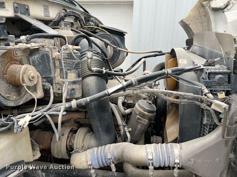 image for item LG9099 2007 Sterling L9500  ready mix truck