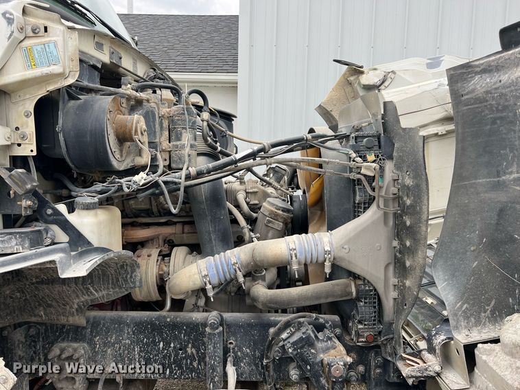 image for item LG9099 2007 Sterling L9500  ready mix truck