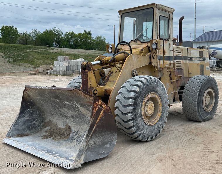 image for item LG9100 1979 International 530  wheel loader