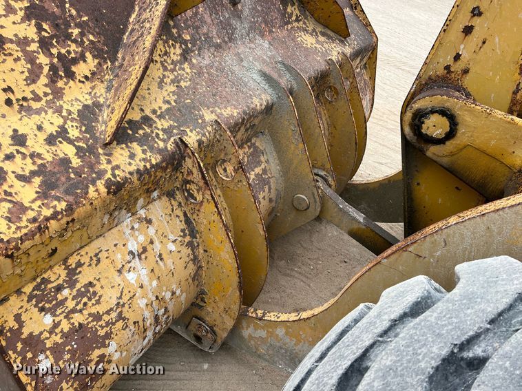 image for item LG9100 1979 International 530  wheel loader