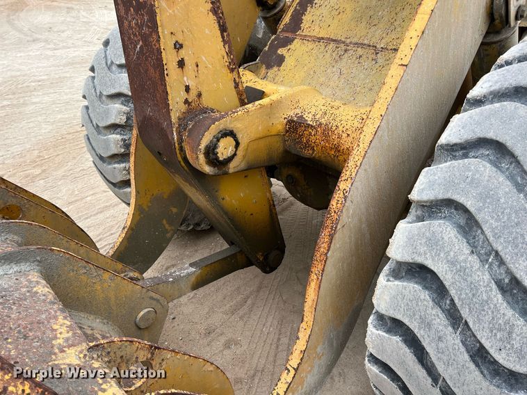 image for item LG9100 1979 International 530  wheel loader