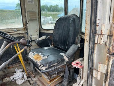 image for item LG9100 1979 International 530  wheel loader