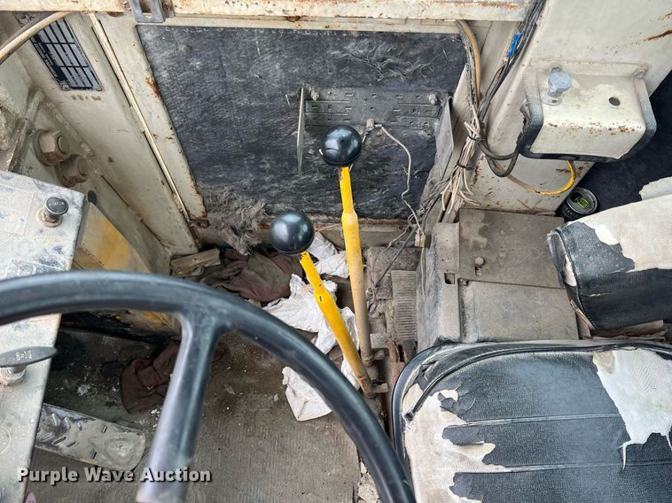 image for item LG9100 1979 International 530  wheel loader