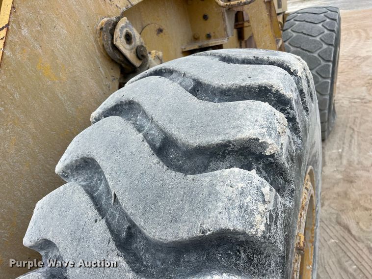 image for item LG9100 1979 International 530  wheel loader