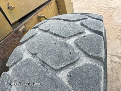 image for item LG9100 1979 International 530  wheel loader