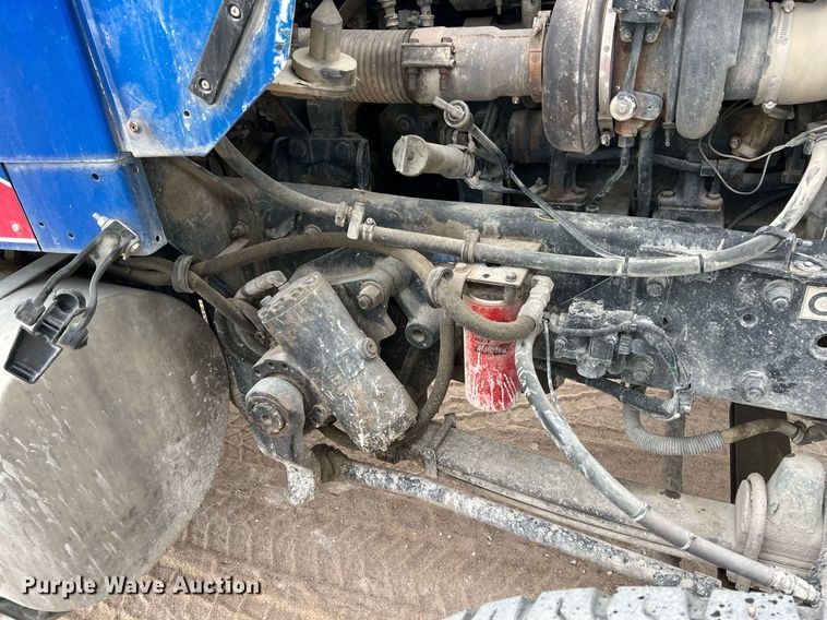 image for item LG9101 2004 Kenworth W900  ready mix truck