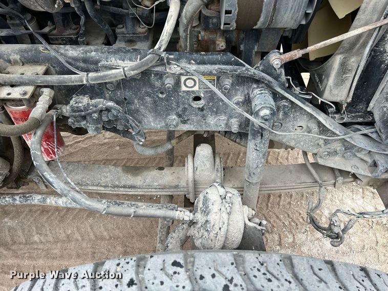 image for item LG9101 2004 Kenworth W900  ready mix truck