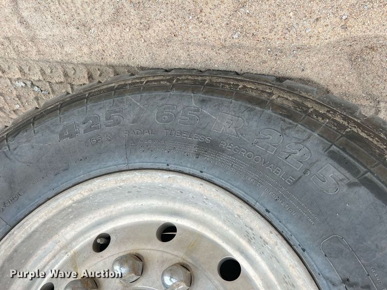 image for item LG9101 2004 Kenworth W900  ready mix truck