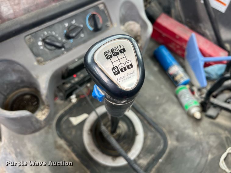 image for item LG9102 2014 Freightliner 114SD  ready mix truck