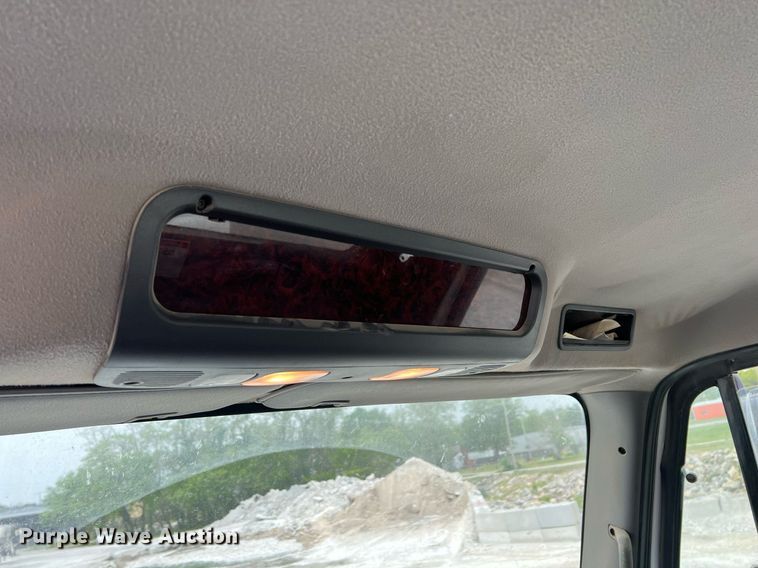 image for item LG9102 2014 Freightliner 114SD  ready mix truck