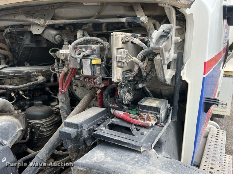 image for item LG9102 2014 Freightliner 114SD  ready mix truck