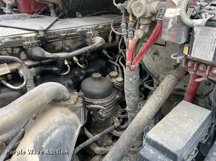 image for item LG9102 2014 Freightliner 114SD  ready mix truck