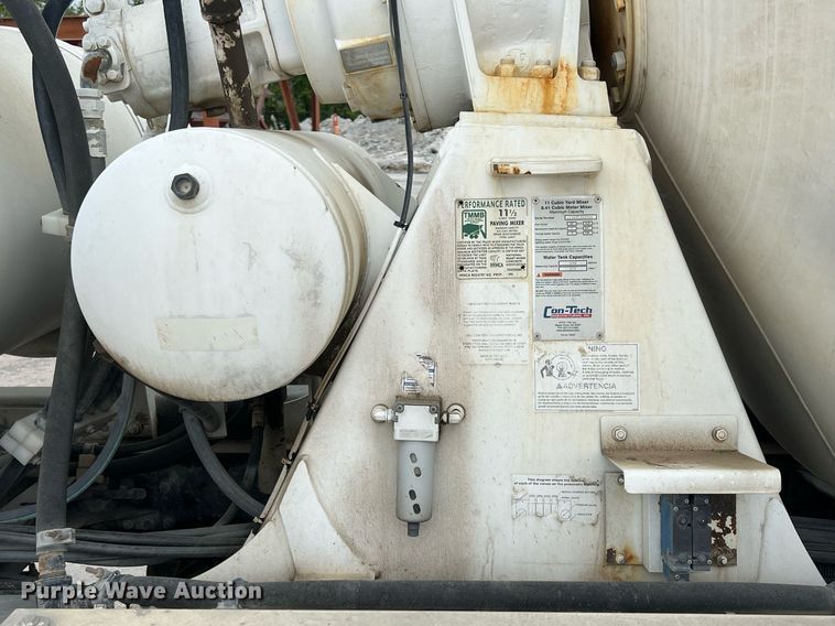 image for item LG9103 2014 Freightliner 114SD  ready mix truck