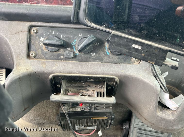 image for item LG9103 2014 Freightliner 114SD  ready mix truck