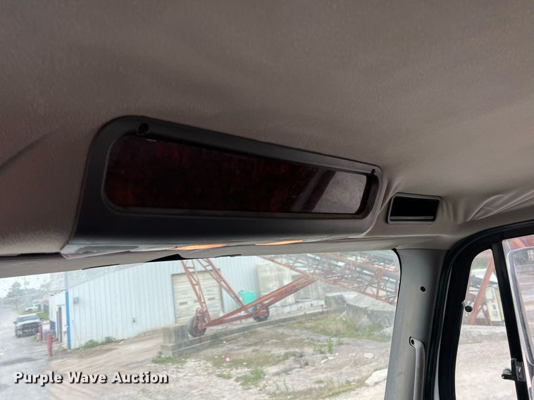 image for item LG9103 2014 Freightliner 114SD  ready mix truck