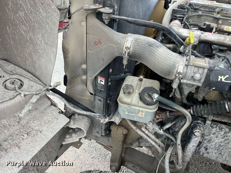 image for item LG9103 2014 Freightliner 114SD  ready mix truck