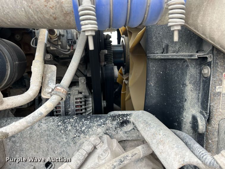 image for item LG9103 2014 Freightliner 114SD  ready mix truck