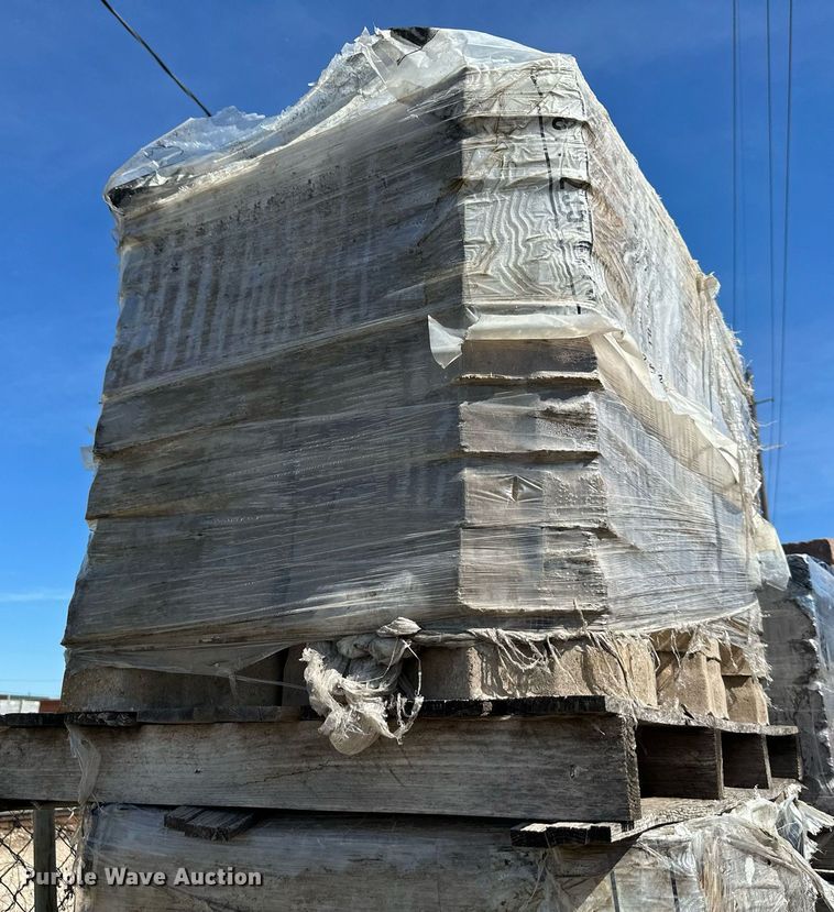 image for item LN9219 (440) Mega Arbel concrete pavers