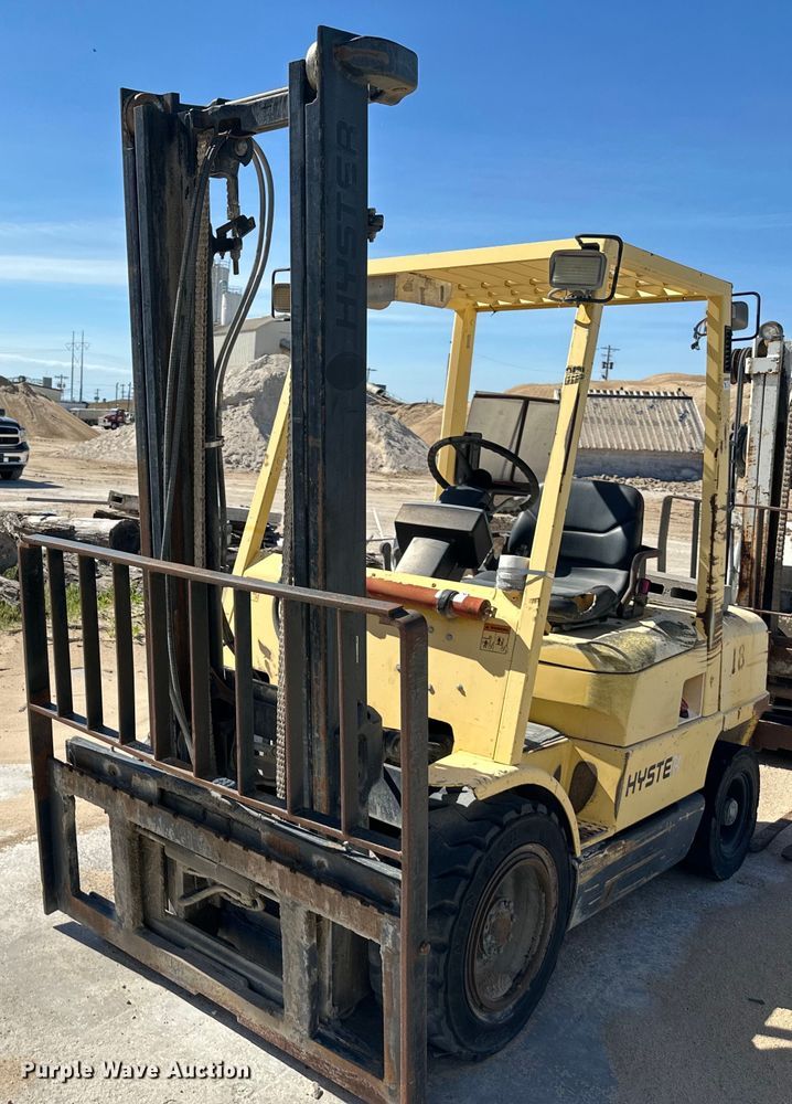 image for item LN9220 Hyster H60XM  forklift