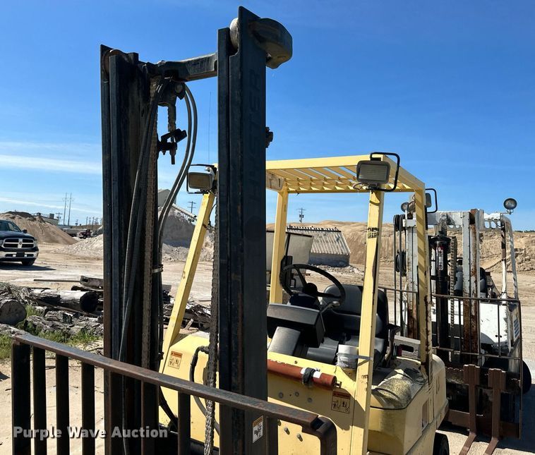 image for item LN9220 Hyster H60XM  forklift