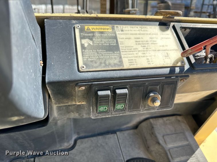 image for item LN9220 Hyster H60XM  forklift