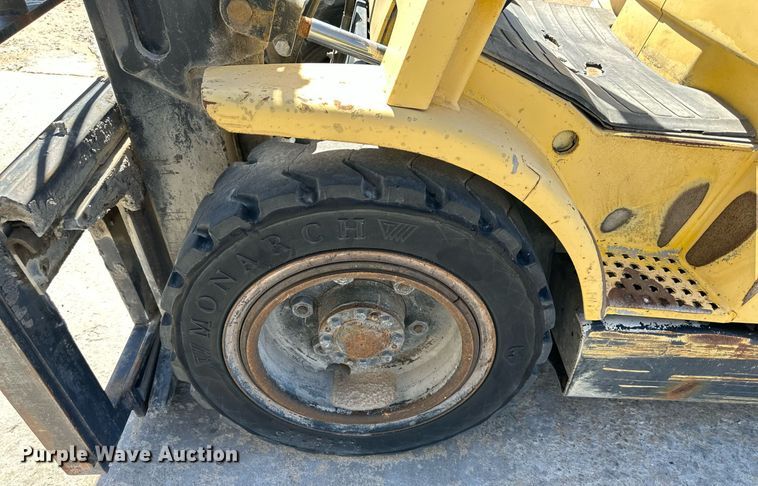 image for item LN9220 Hyster H60XM  forklift