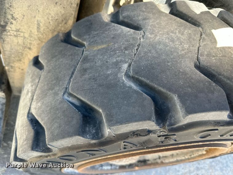 image for item LN9220 Hyster H60XM  forklift